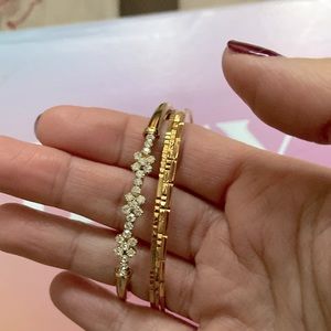 Diamanté hinged bracelet set